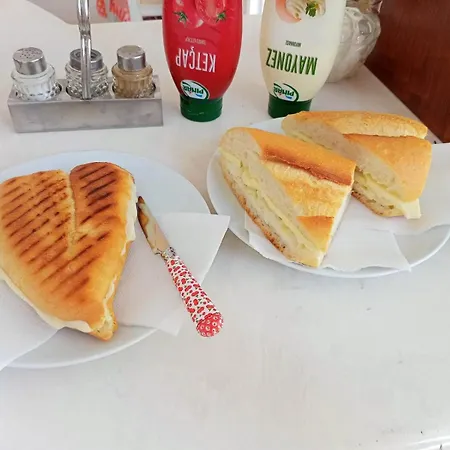 ゲストハウス Fortin 3*