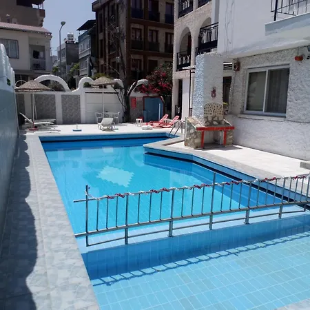 ゲストハウス Fortin 3*