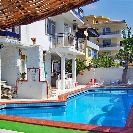 ゲストハウス Fortin